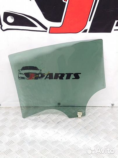 Стекло двери задней Mazda 3
