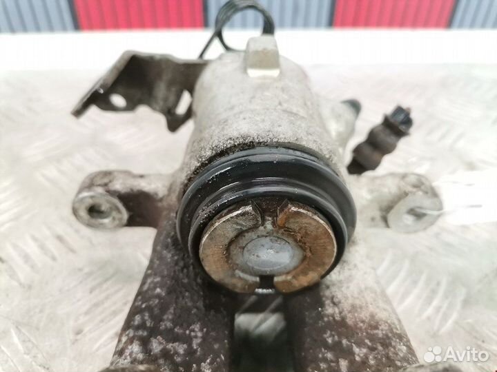 Суппорт задний левый для Opel Zafira A