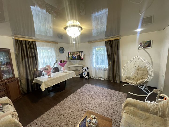 Дом 156 м² на участке 5,6 сот.