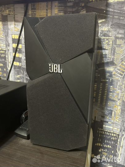 Колонки JBL Studio 130