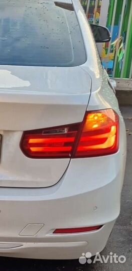 Фонарь в крышку багажника правый bmw f30 2014