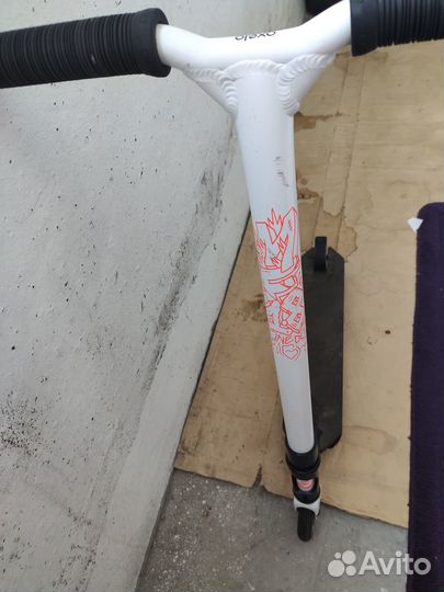 Трюковой самокат oxelo