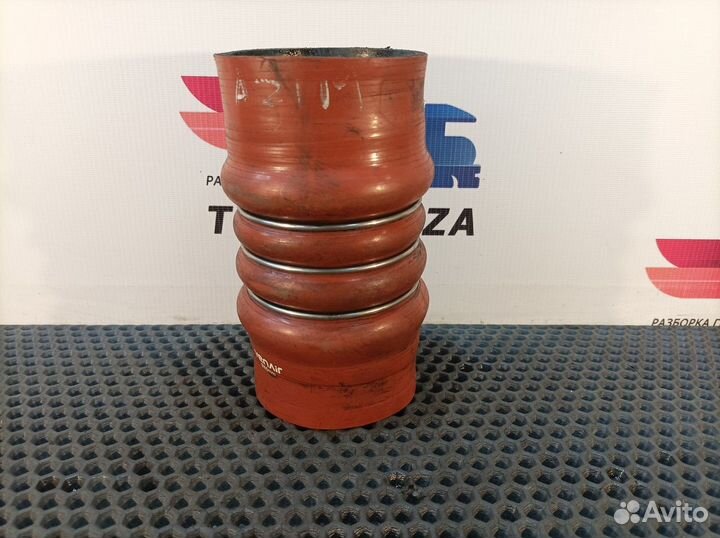 Патрубок интеркулера