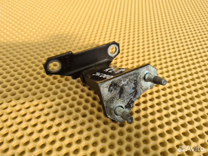 Петля двери задняя левая Infiniti Ex G Qx56