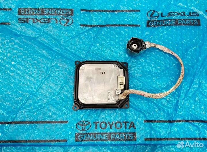 Блок Тойота Камри 40 розжига ксенона D4S NEW