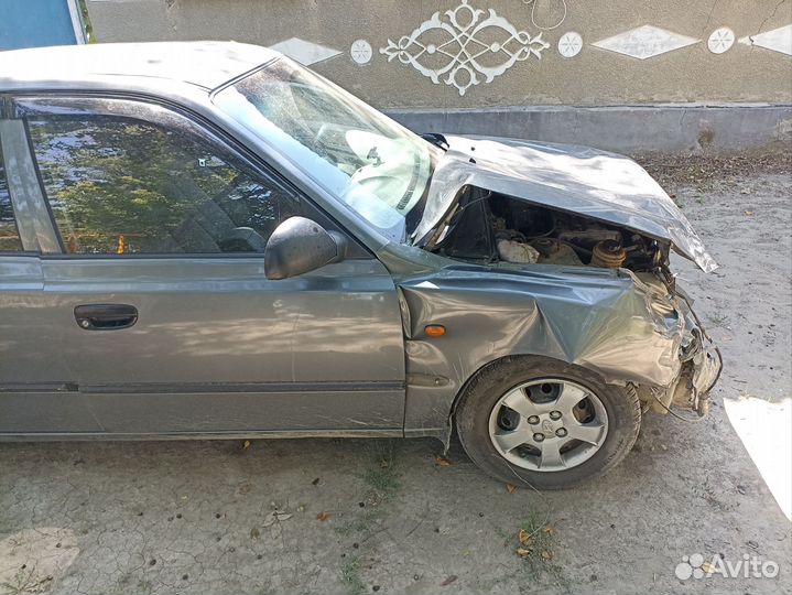 Hyundai Accent 1.5 МТ, 2006, битый, 40 249 км