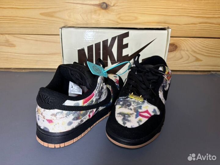 Кроссовки Nike dunk sb x supreme izbi