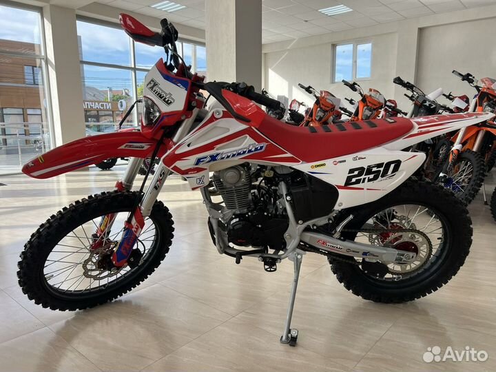 Мотоцикл эндуро Fxmoto YZ250 21/18 white