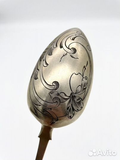 Шикарная столовая ложка с рисунком Серебро 84 пр