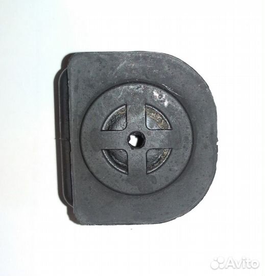 Сайлентблок переднего рычага Lanos Nexia