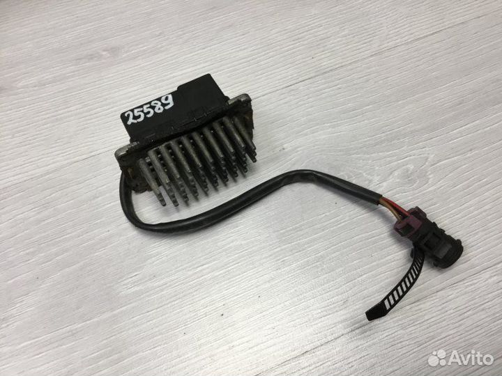 Сопротивление отопителя Audi A6 2.5 1993