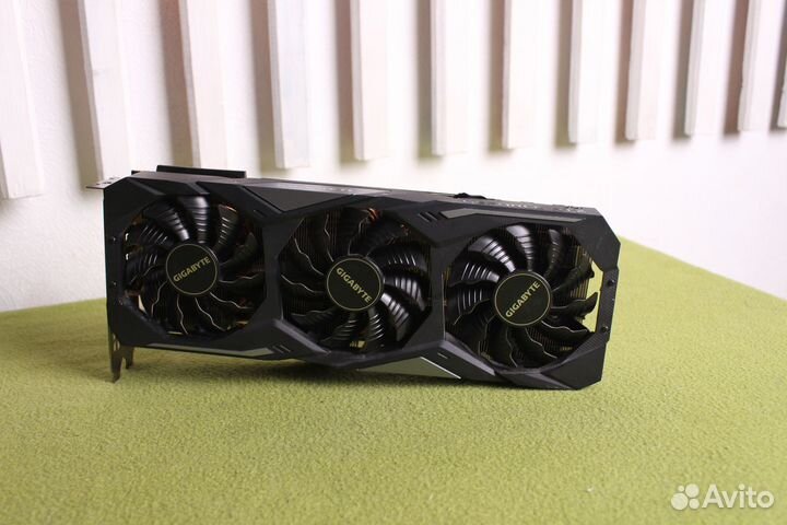 RTX 2080 Ti 11 GB Gigabyte gaming OC