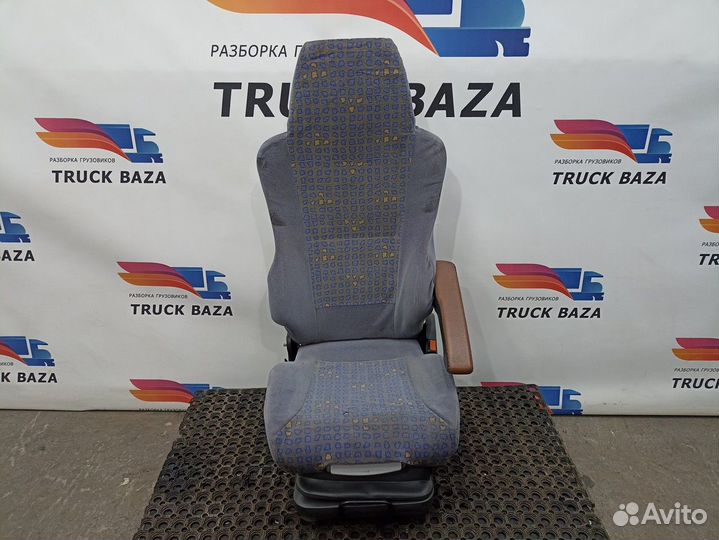 81623016942 Сиденье пассажирское механическое