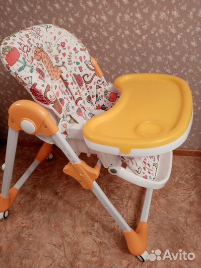 Детский стульчик для кормления