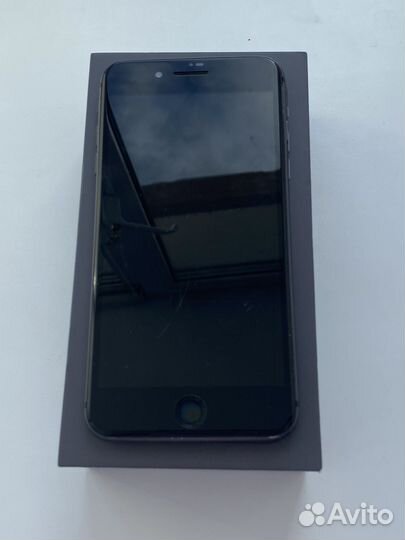 iPhone 8 Plus, 256 ГБ