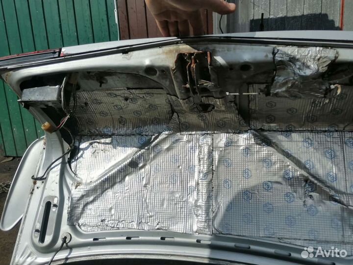 Крышка багажника на Ваз 2110