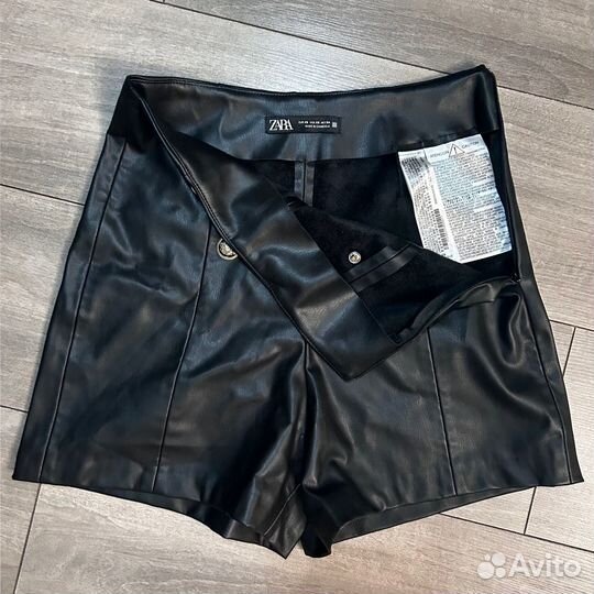 Шорты кожаные zara