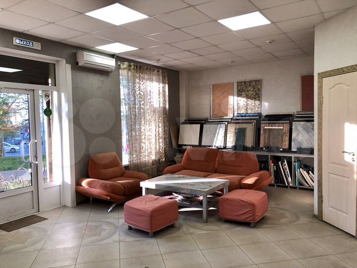 Торговая площадь, 80 м²