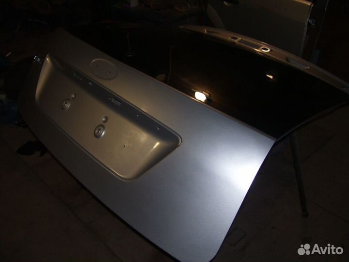 Форд фокус 2 крышка багажника со стеклом