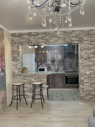 2-к. квартира, 70 м², 4/9 эт.