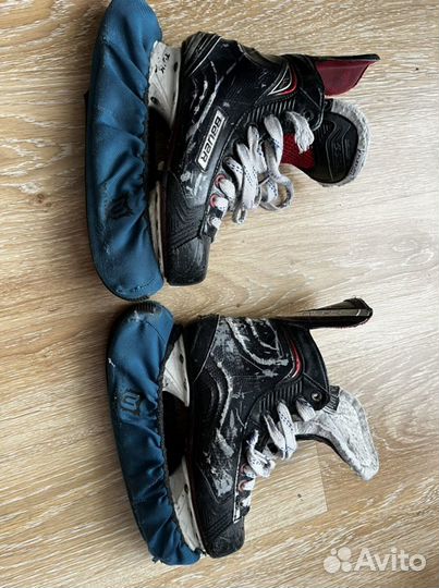 Хоккейные коньки bauer X800 размер 38