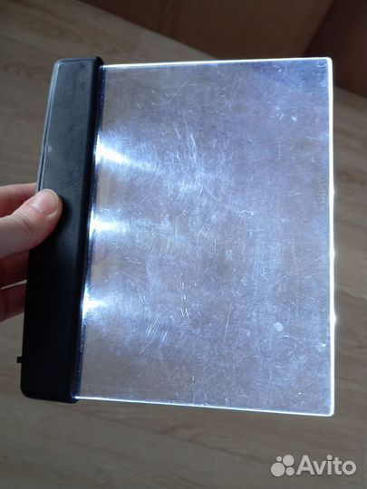 Подсветка-закладка для книг