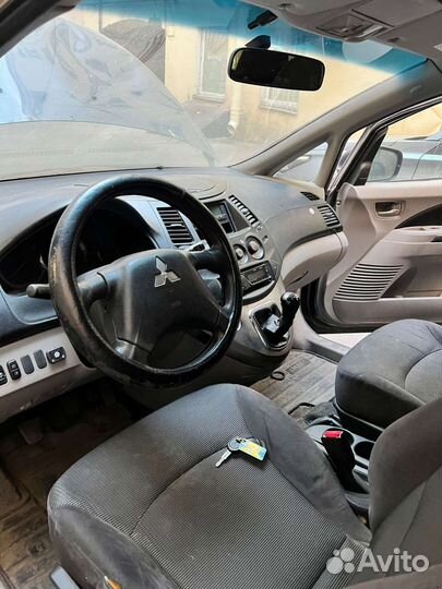 Mitsubishi Grandis (NA#) 2.4 (МКПП) в разборке