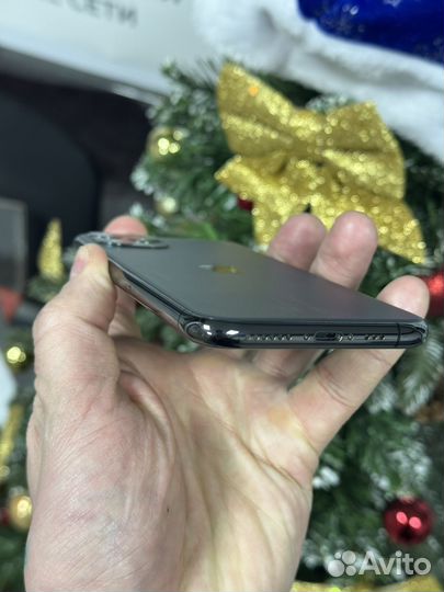iPhone 11 Pro, 64 ГБ