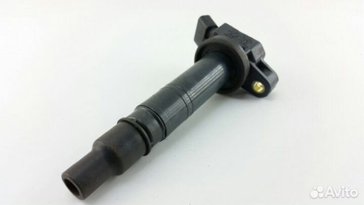 Катушка зажигания Toyota Noah AZR65 1azfse 2007