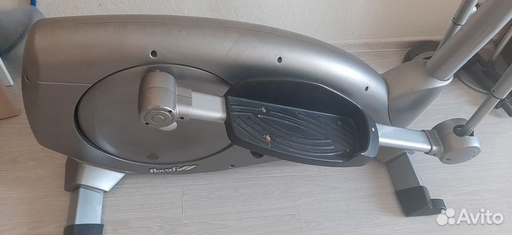 Эллиптический тренажер HouseFit Vanguard E2.1M