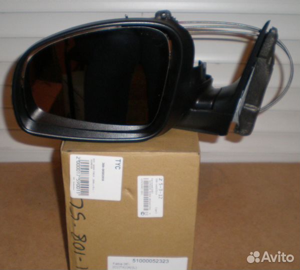 Зеркало Skoda Fabia 2