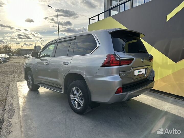 Lexus LX 4.5 AT, 2019, 170 000 км