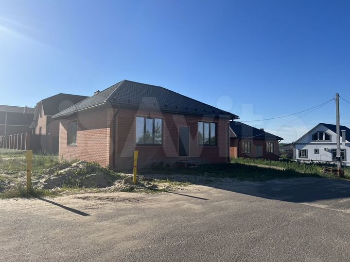 Дом 100 м² на участке 5 сот.