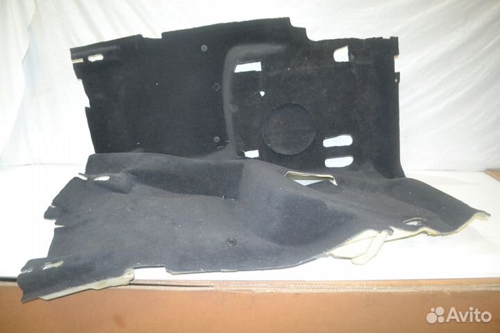 Покрытие пол салона Touareg 2