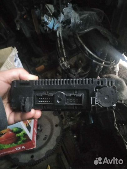 Фолцваген поло 2014 год климат кантроль