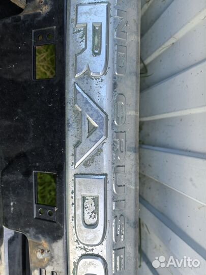 Накладка на передний бампер Prado 150