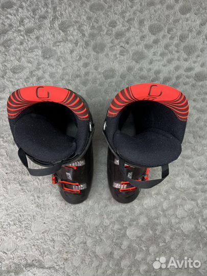 Горнолыжные ботинки 27см Rossignol Evo 70