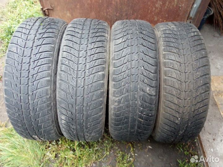 Nokian Tyres WR SUV 225/65 R17