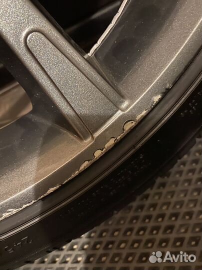 Колеса в сборе 245/35 R20 95Y