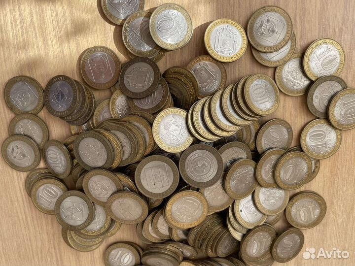 Монеты биметалл регионы
