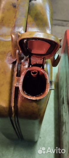 Канистра металлическая 10 л