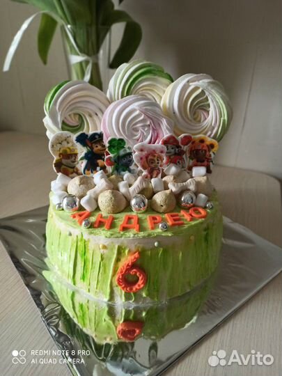 Торт на заказ мастика ягоды шоколад