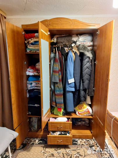 Шкаф для одежды бу