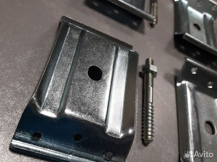 4 стяжки для стола