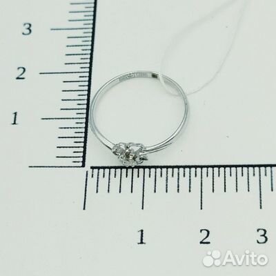 Золотое кольцо с камнем 16,5р