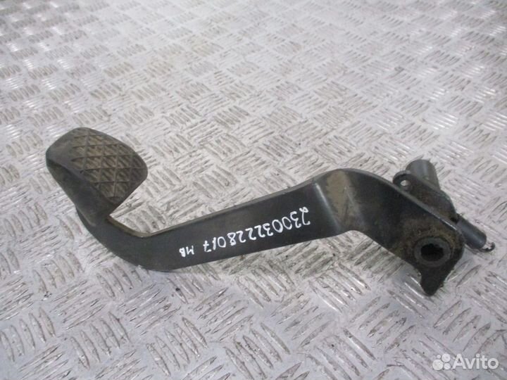 Педаль тормоза Mercedes-Benz A9412900118