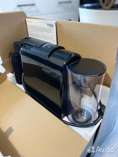 Капсульная кофемашина Nespresso Essenza Mini D30