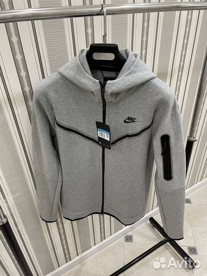 Зипка nike tech fleece