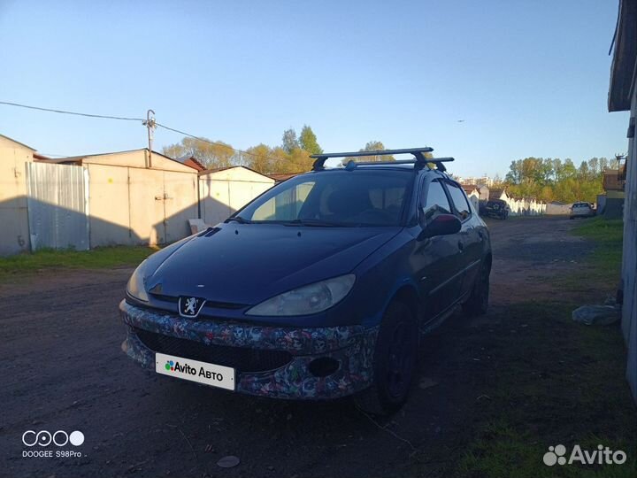 Peugeot 206 1.1 МТ, 1999, 282 891 км