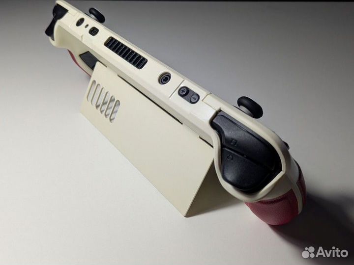 Портативная консоль Steam Deck LCD 512 + 256